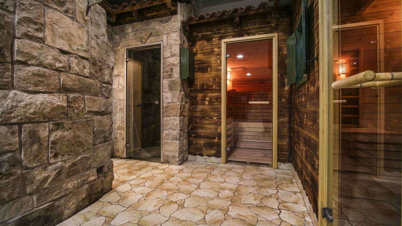 Hotel Matija Gubec Stubicke Toplice Bagian luar foto