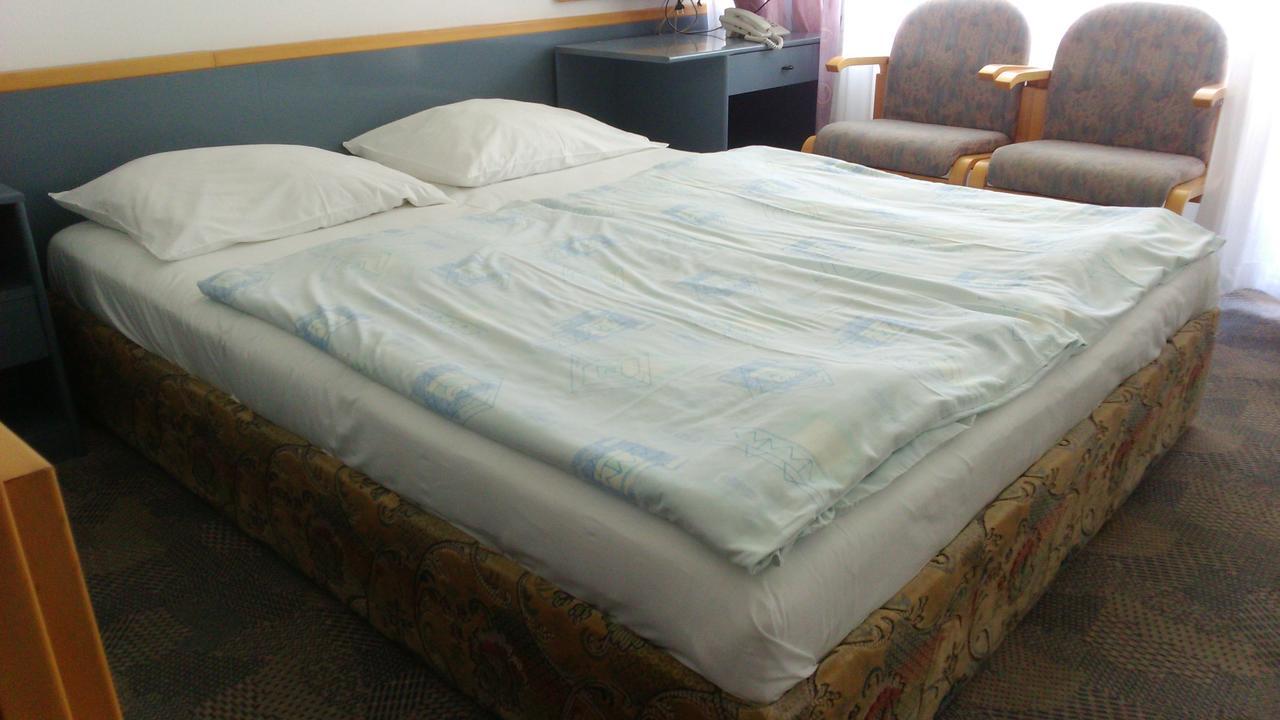 Hotel Matija Gubec Stubicke Toplice Bagian luar foto